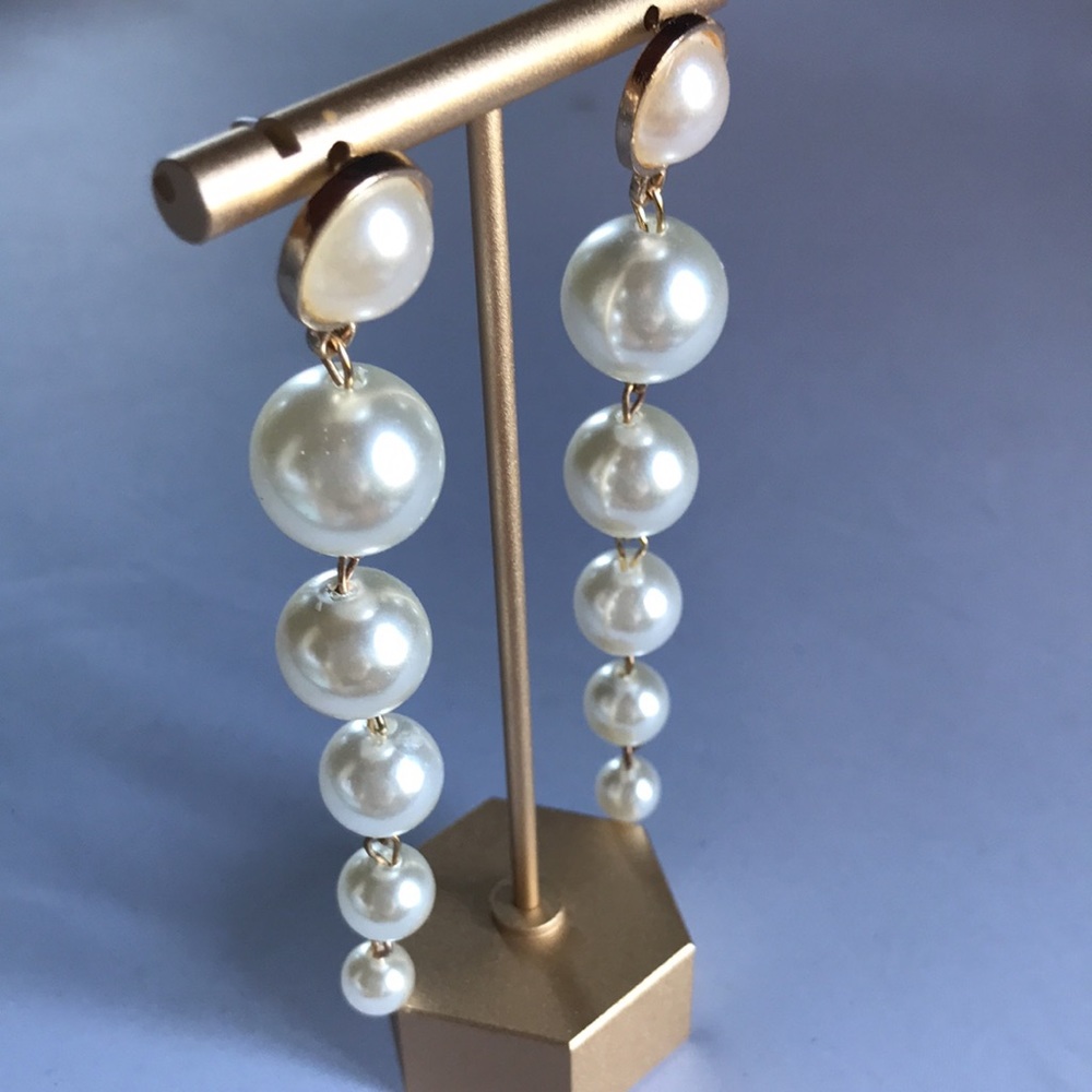 New! Faux Pearl Drop Earrings - Picture 5 of 9